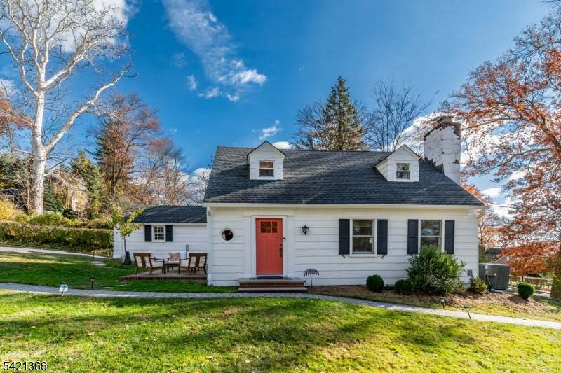 6 Cape Ct - Photo 1