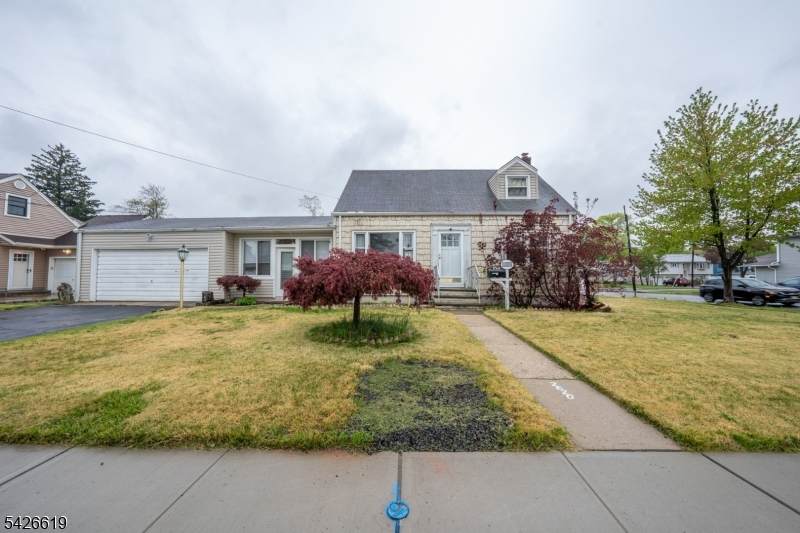 2620 Hamilton Ter - Photo 1