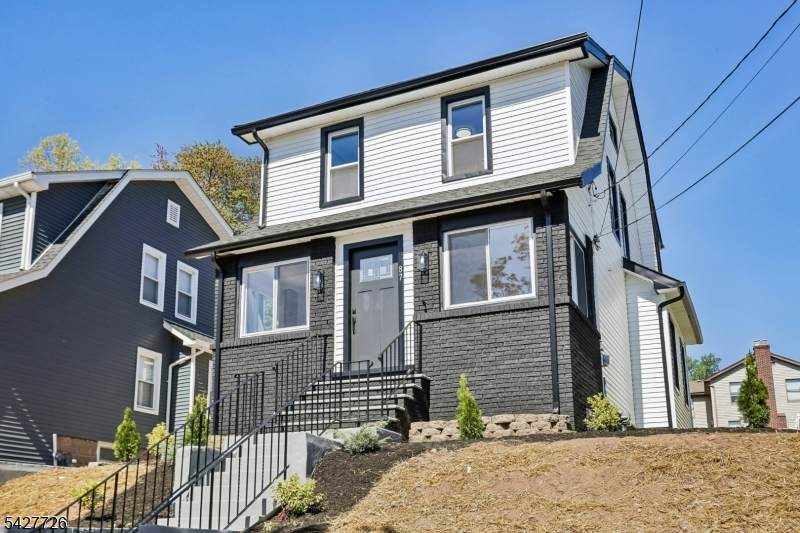 87 Edison Ave - Photo 1