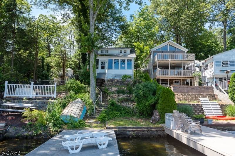 330 Lakeside Ave - Photo 1