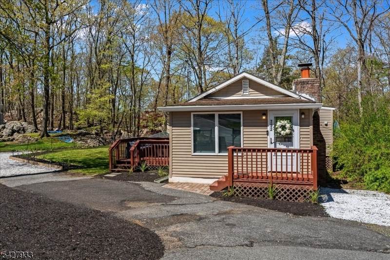 732 Brooklyn Mountain Rd - Photo 1