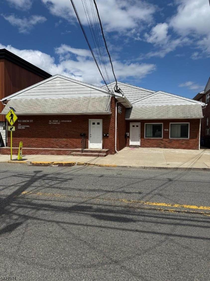 103 Union St - Photo 1
