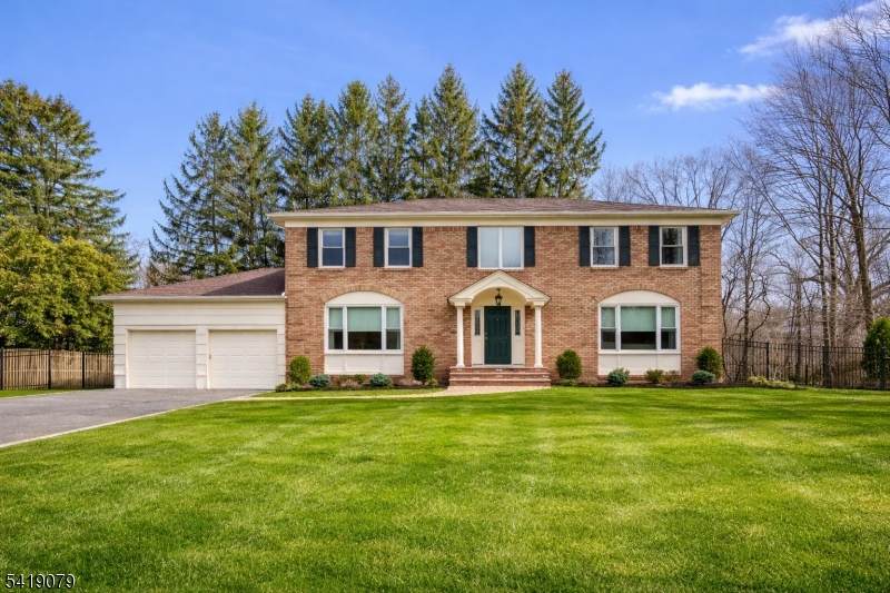 2 Barnstable Ct - Photo 1