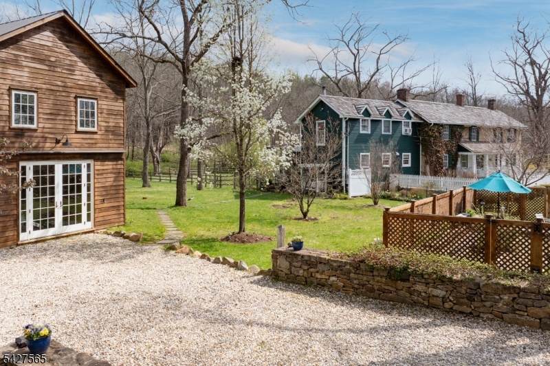 91 Red Mill Rd - Photo 1