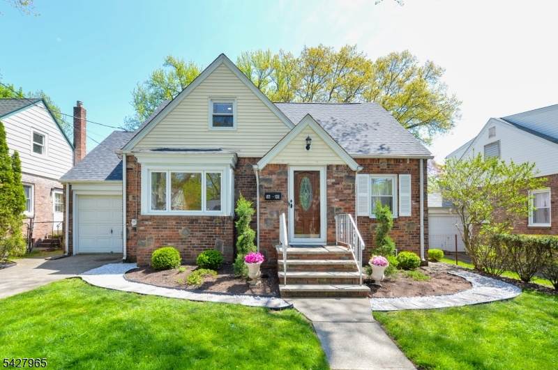 1641 Ardsley Ct - Photo 1
