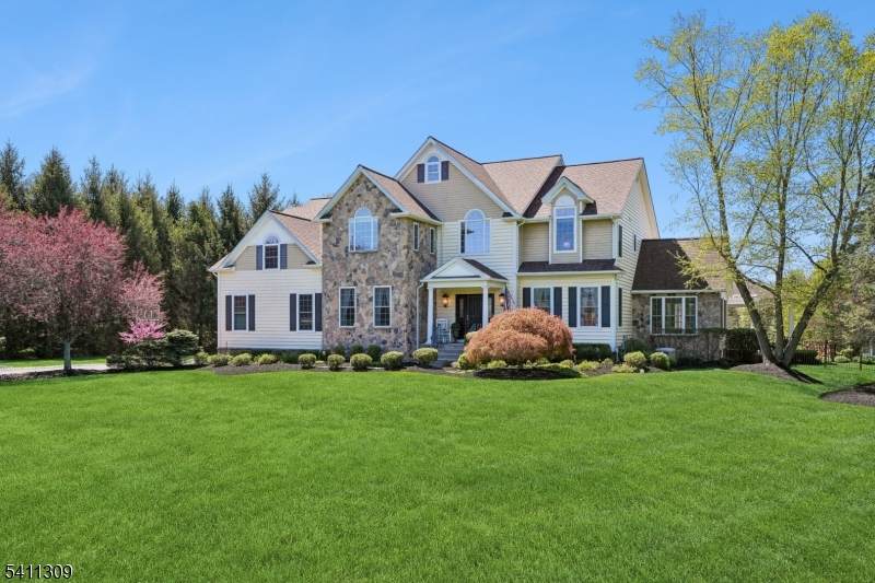 1 Jordan Ct - Photo 1