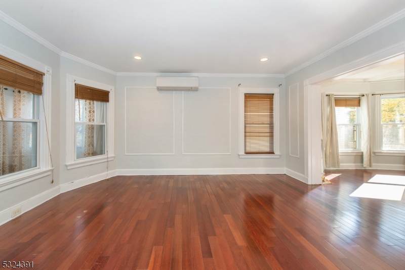51 Cedar Ave - Photo 1