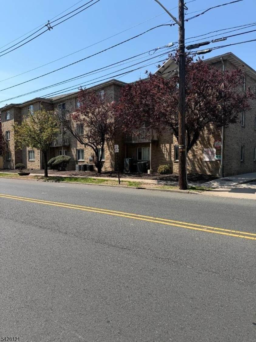 1250 N Broad St - Photo 1