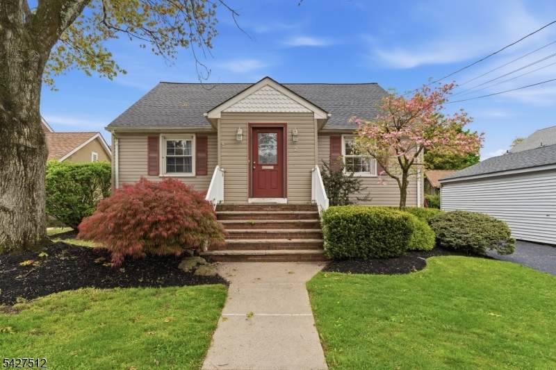 2 Oakwood Pl - Photo 1