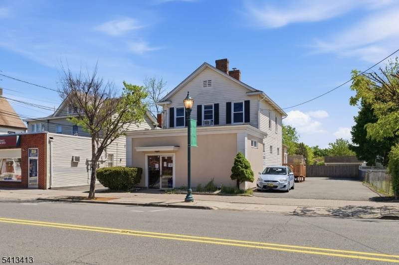 31 W Somerset St - Photo 1