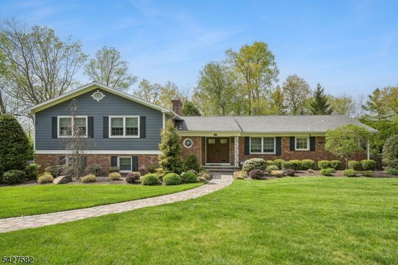 89 Westview Rd - Photo 1