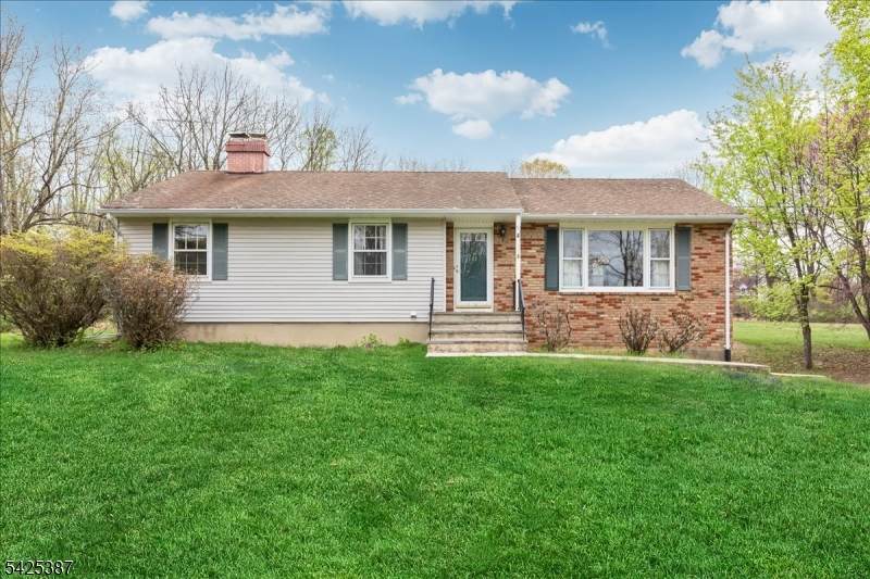 9 Symonds Lane - Photo 1