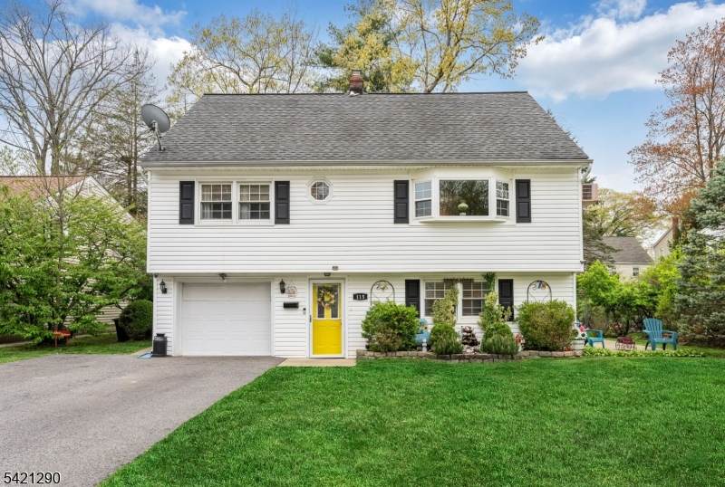 115 Claremont Ter - Photo 1