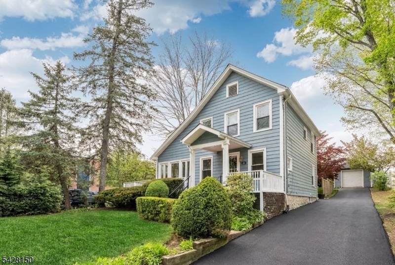 484 Pulis Ave - Photo 1