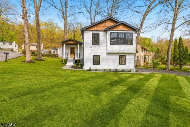 147 W Glen Rd - Photo 1