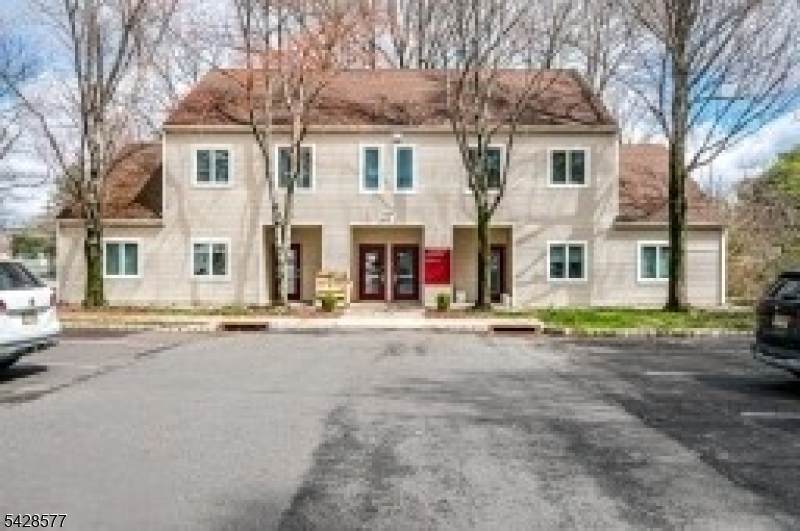 27 Clyde Rd - Photo 1