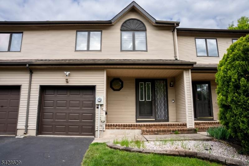 5 Elm Ter - Photo 1