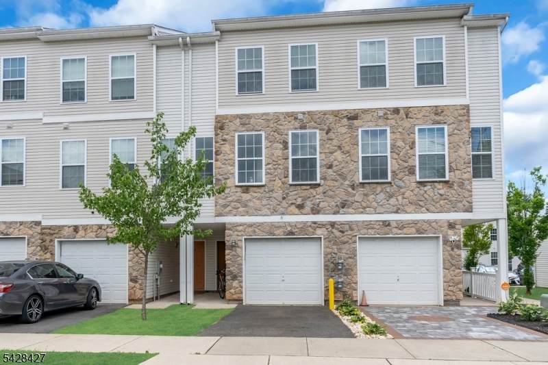 16 Paulina Pl - Photo 1