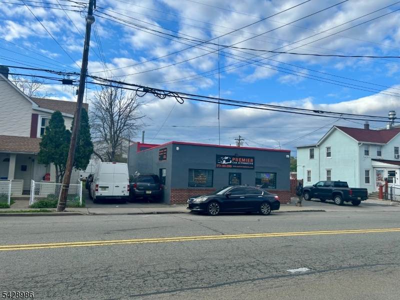 249 E Blackwell St - Photo 1
