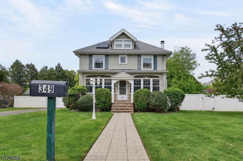 349 Union Ave - Photo 1
