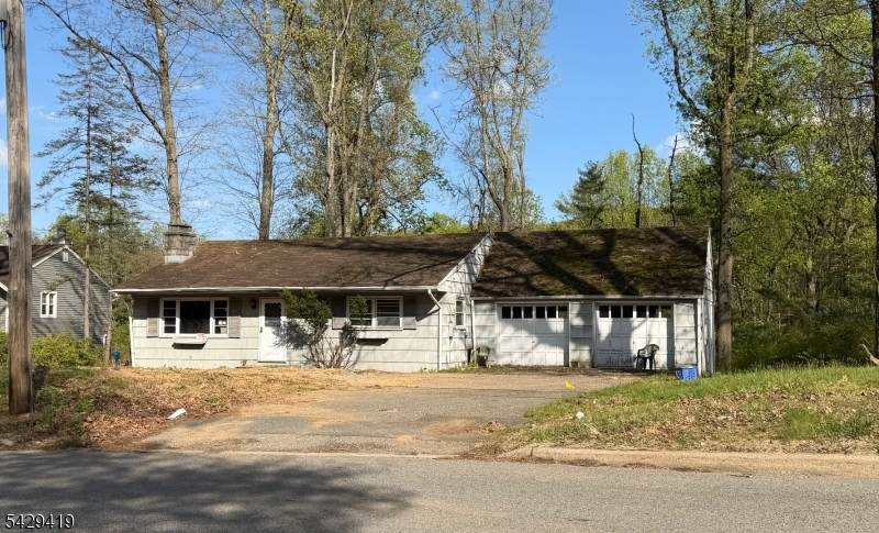 189 Center Grove Rd - Photo 1