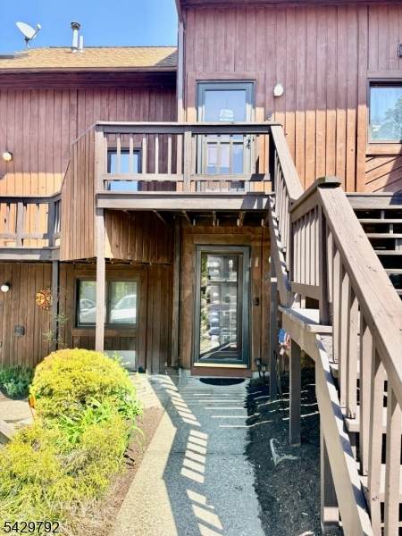 2 Jackson Hole Rd - Photo 1
