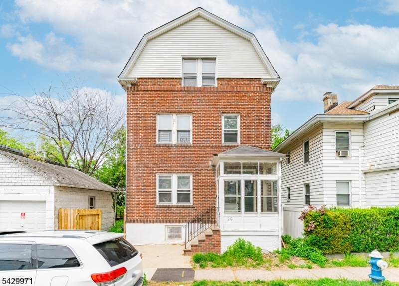 37 Lenox Ave - Photo 1