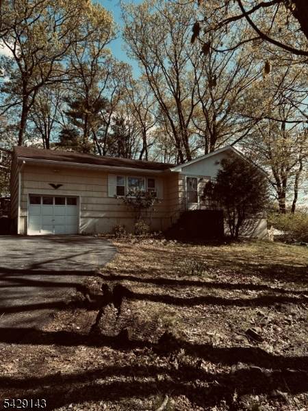 264 Carentan Rd - Photo 1