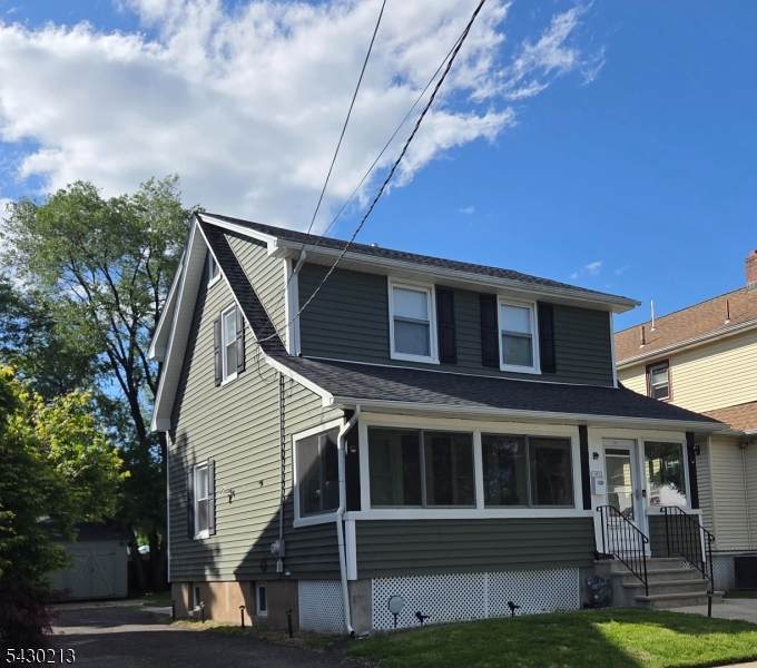 272 Madison Ave - Photo 1