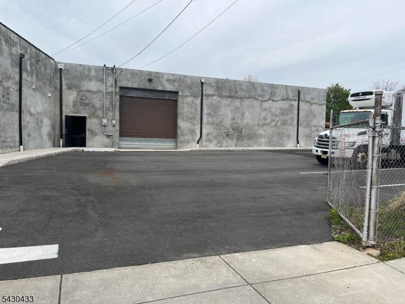 5 Washington St - Photo 1