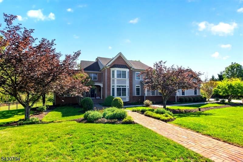 8 Morningside Ct - Photo 1