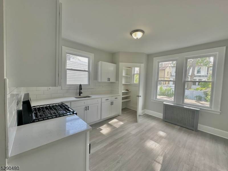 48 Cedar Ave - Photo 1