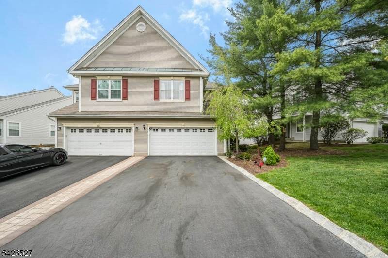 110 Warbler Dr - Photo 1