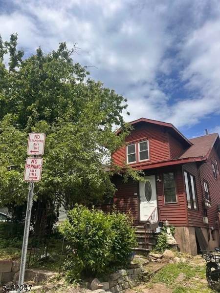 852 Paulison Ave - Photo 1