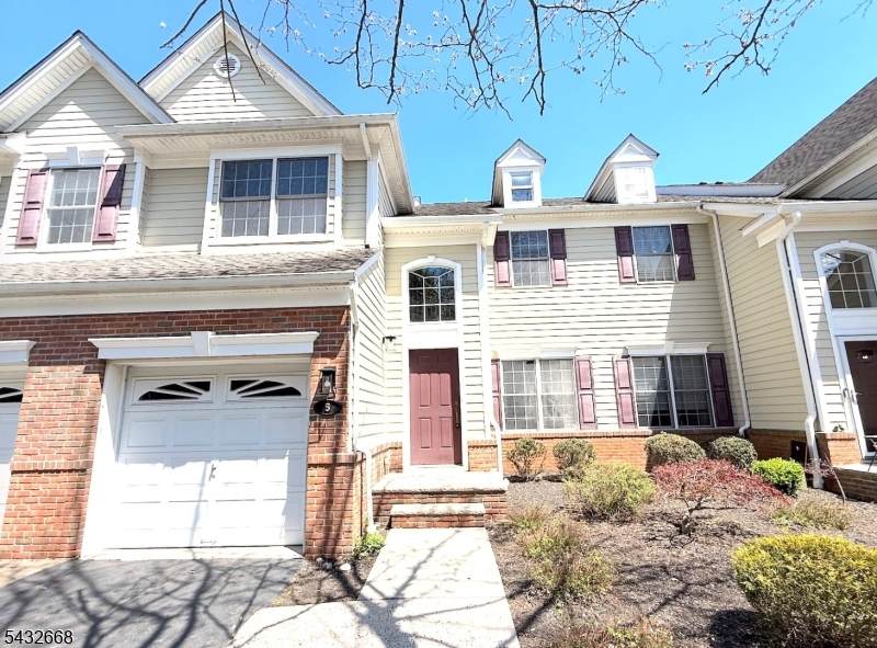 5 Magnolia Ln - Photo 1