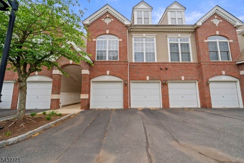 214 Riverwalk Way - Photo 1