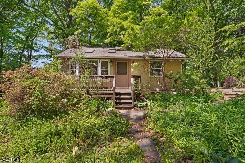 76 Brooksyde Ave - Photo 1