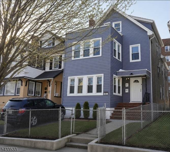 183 N Munn Ave - Photo 1