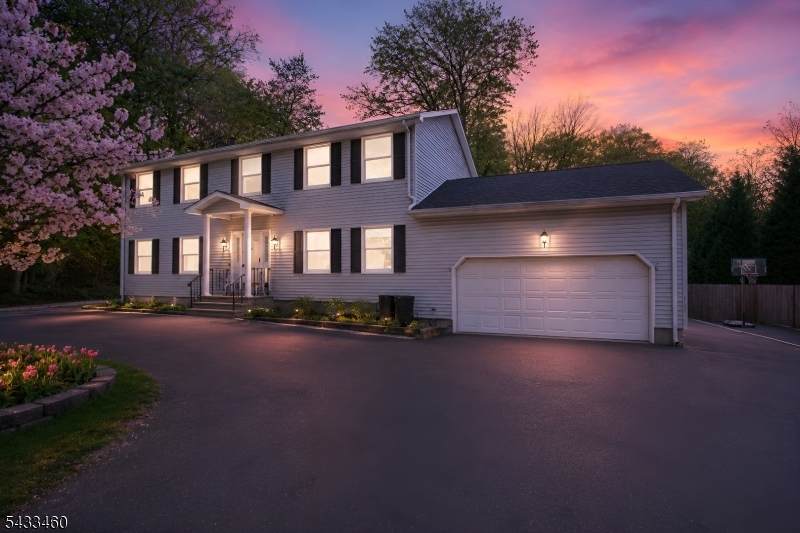 110 Edgewood Ave - Photo 1