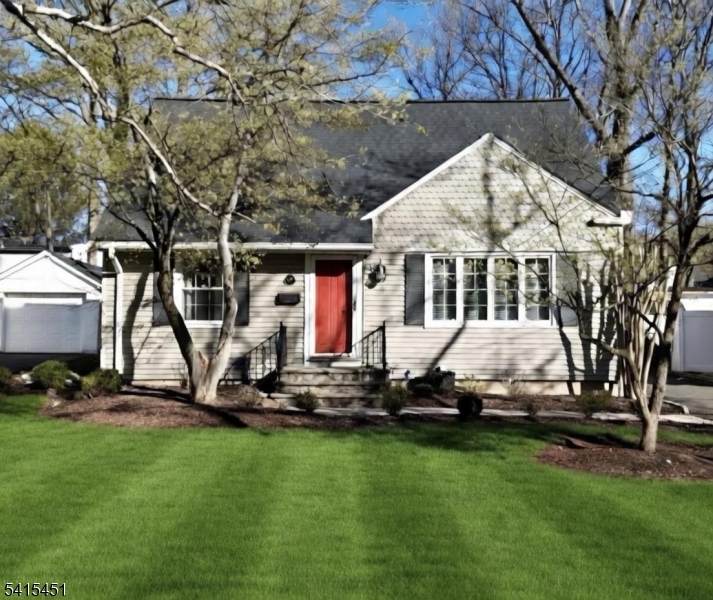 837 Coolidge St - Photo 1