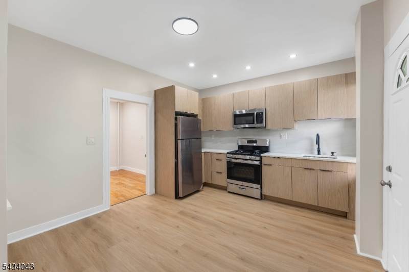 308 Rosehill Pl - Photo 1