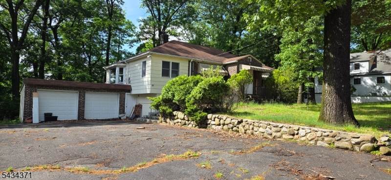 455 Manchester Ave - Photo 1