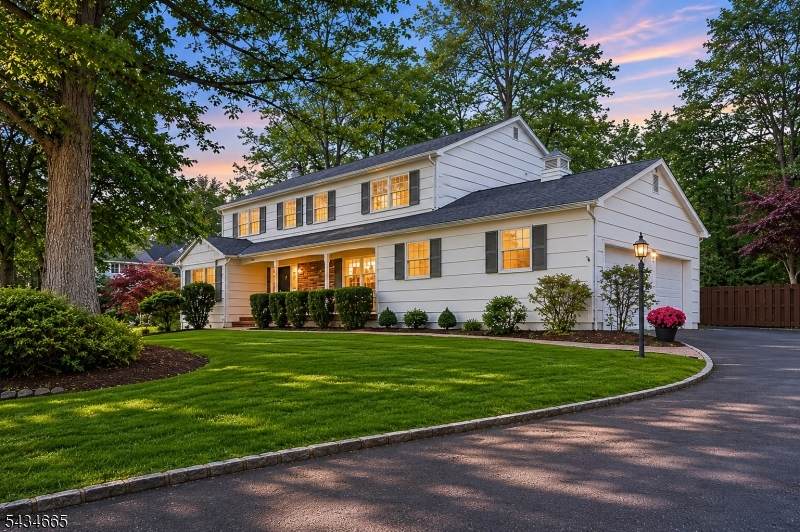 16 Beech Ct - Photo 1