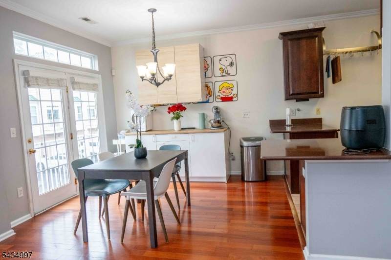 1307 Hamilton St - Photo 1