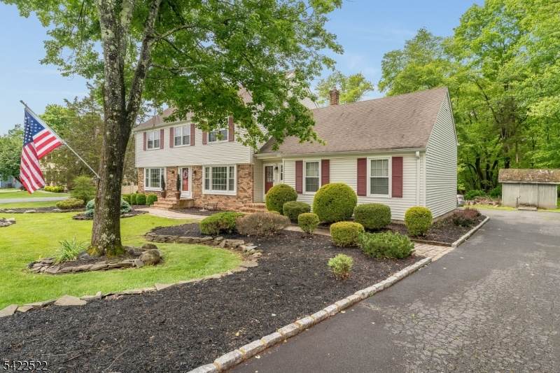 9 Westminster Dr - Photo 1