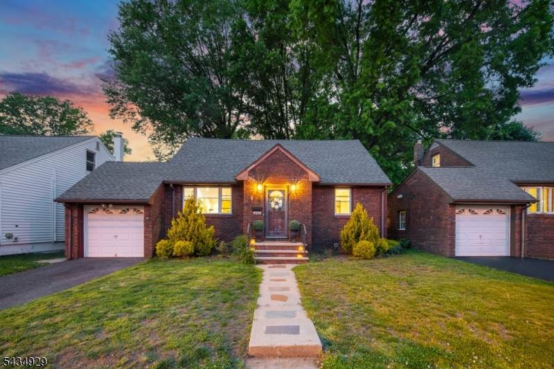 232 W Linden Ave - Photo 1