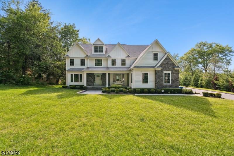 27 Wardle Ave - Photo 1
