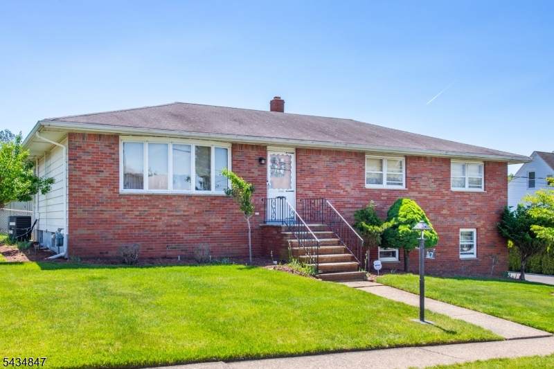 27 Bartsch Ave - Photo 1