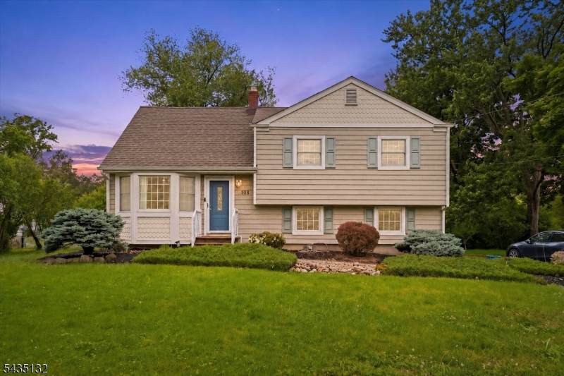 108 Taylor Ave - Photo 1