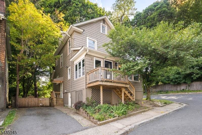 51 Ridgehurst Rd - Photo 1